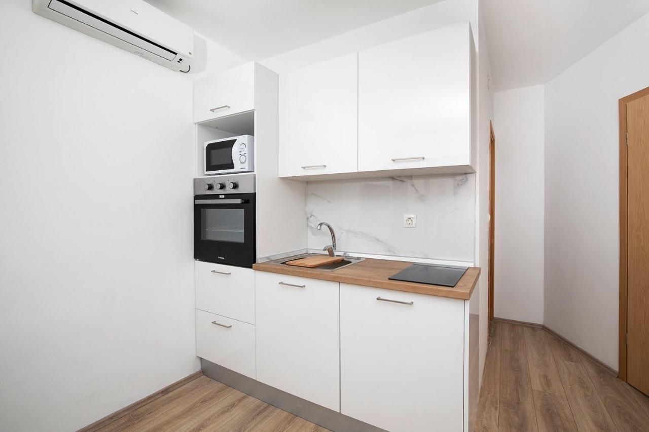 Apartments Jakoplic Medulin Exterior photo